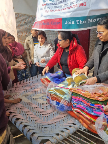 Blankets Distribution